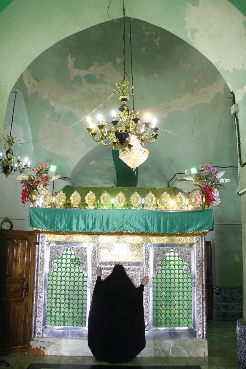 لوستر و نورپردازی